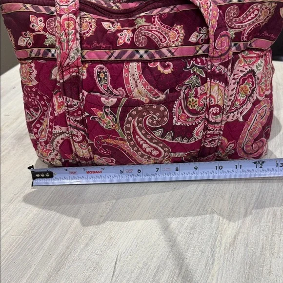 Vera Bradley Pink Paisley Tote and Wallet Set with Vera Bradley Keychain - Picture 9 of 11